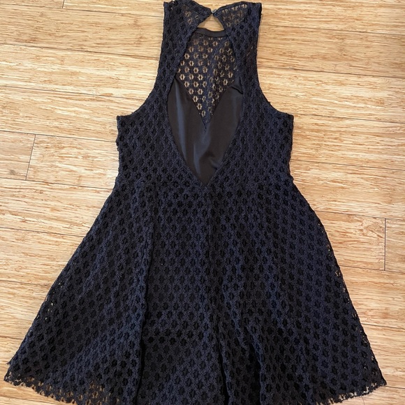 High neck romper - Picture 2 of 2